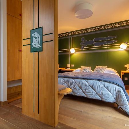 Les Patios Bed & Breakfast Ленс Екстериор снимка