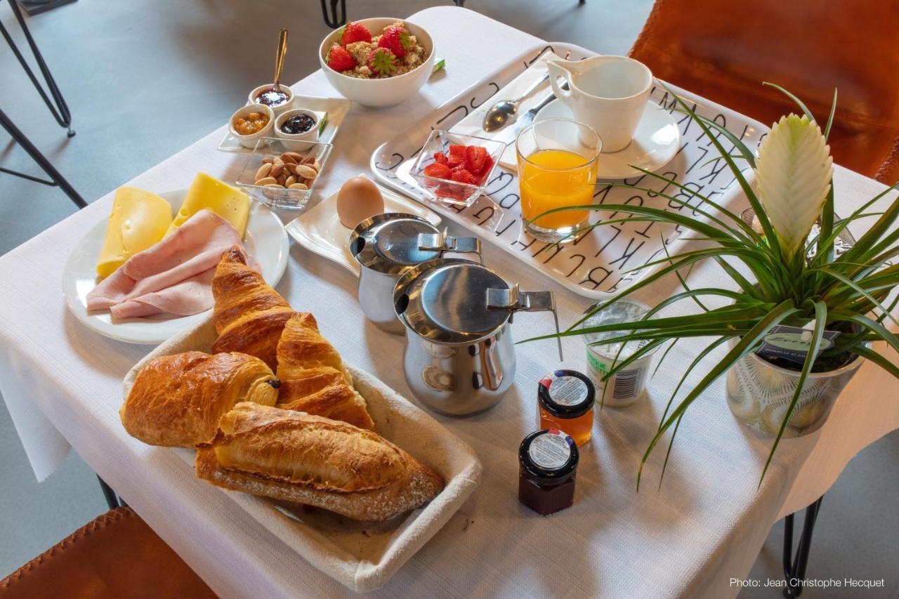 Les Patios Bed & Breakfast Ленс Екстериор снимка