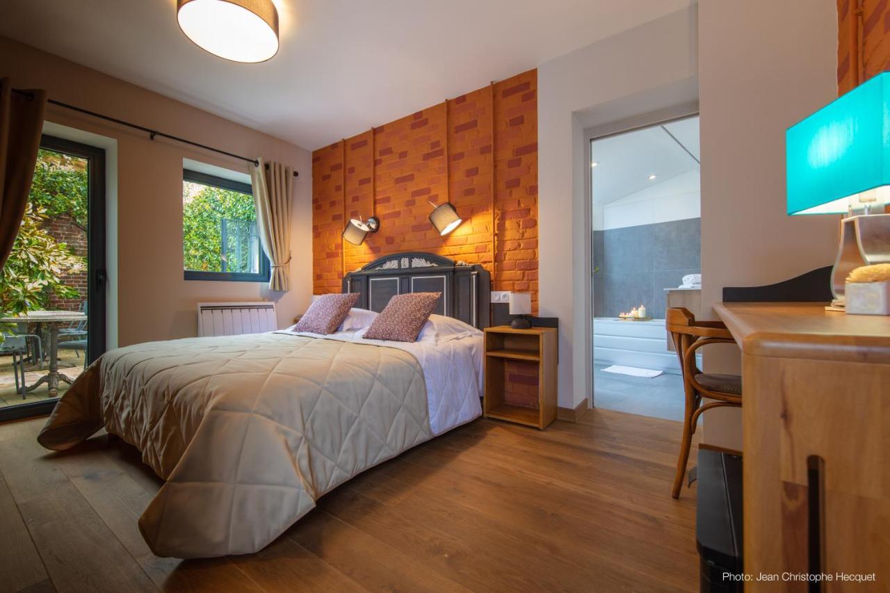 Les Patios Bed & Breakfast Ленс Екстериор снимка