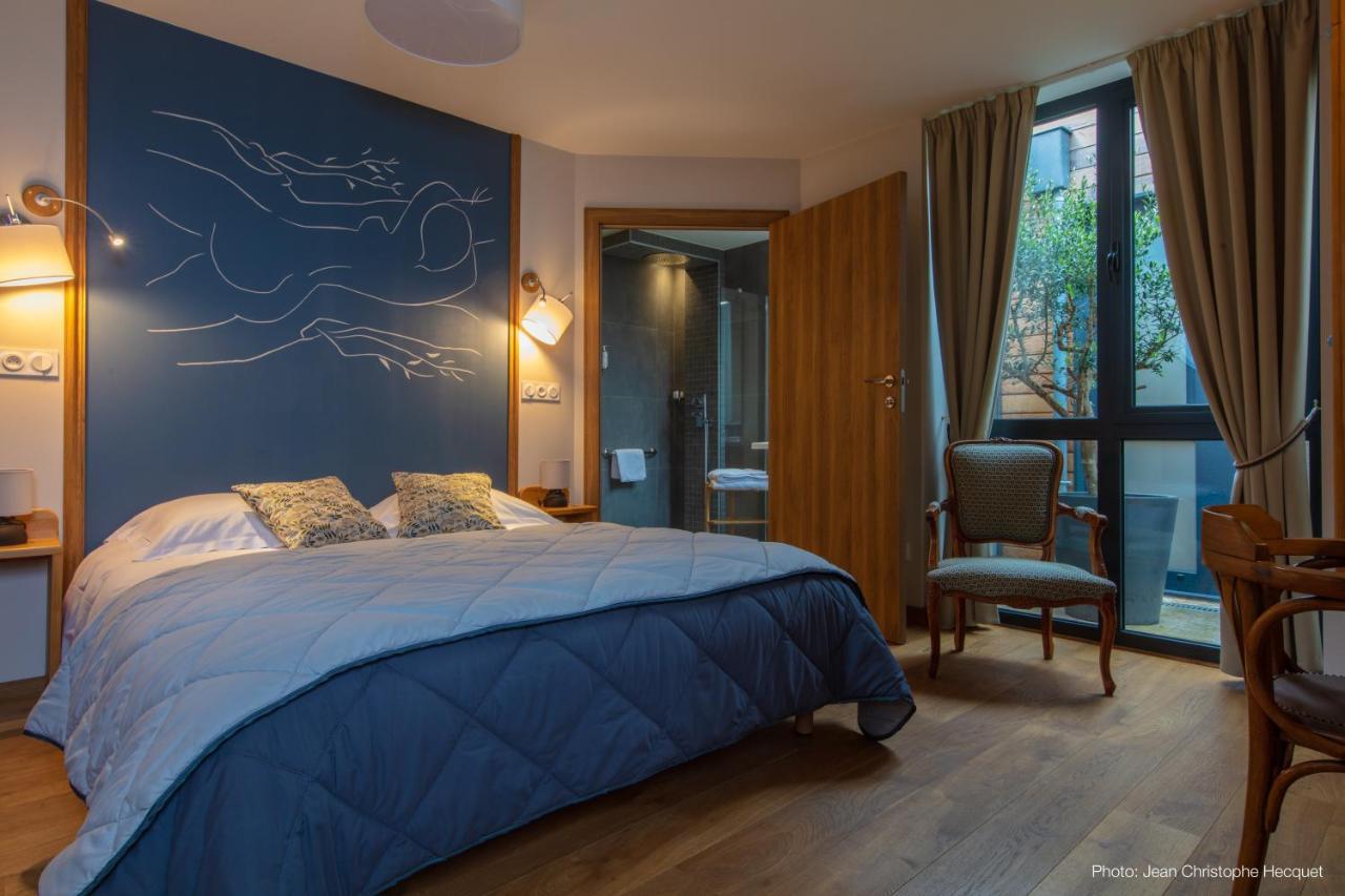 Les Patios Bed & Breakfast Ленс Екстериор снимка