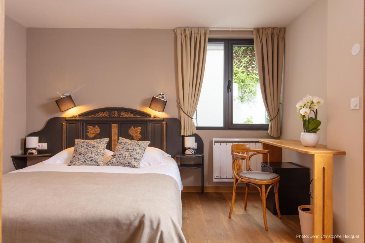 Les Patios Bed & Breakfast Ленс Екстериор снимка